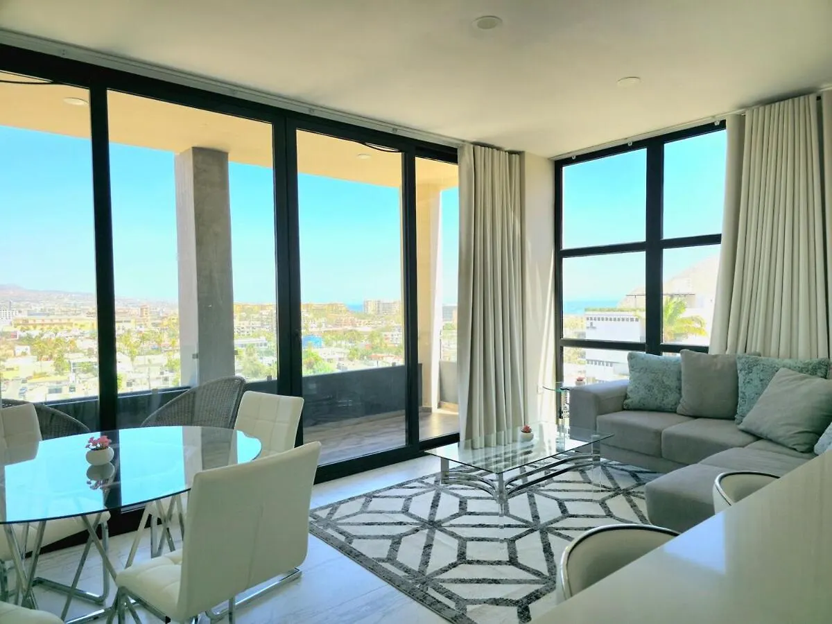 Condo Only 5 Minutes To Downtown With Beautiful View ! Cabo San Lucas 0*,