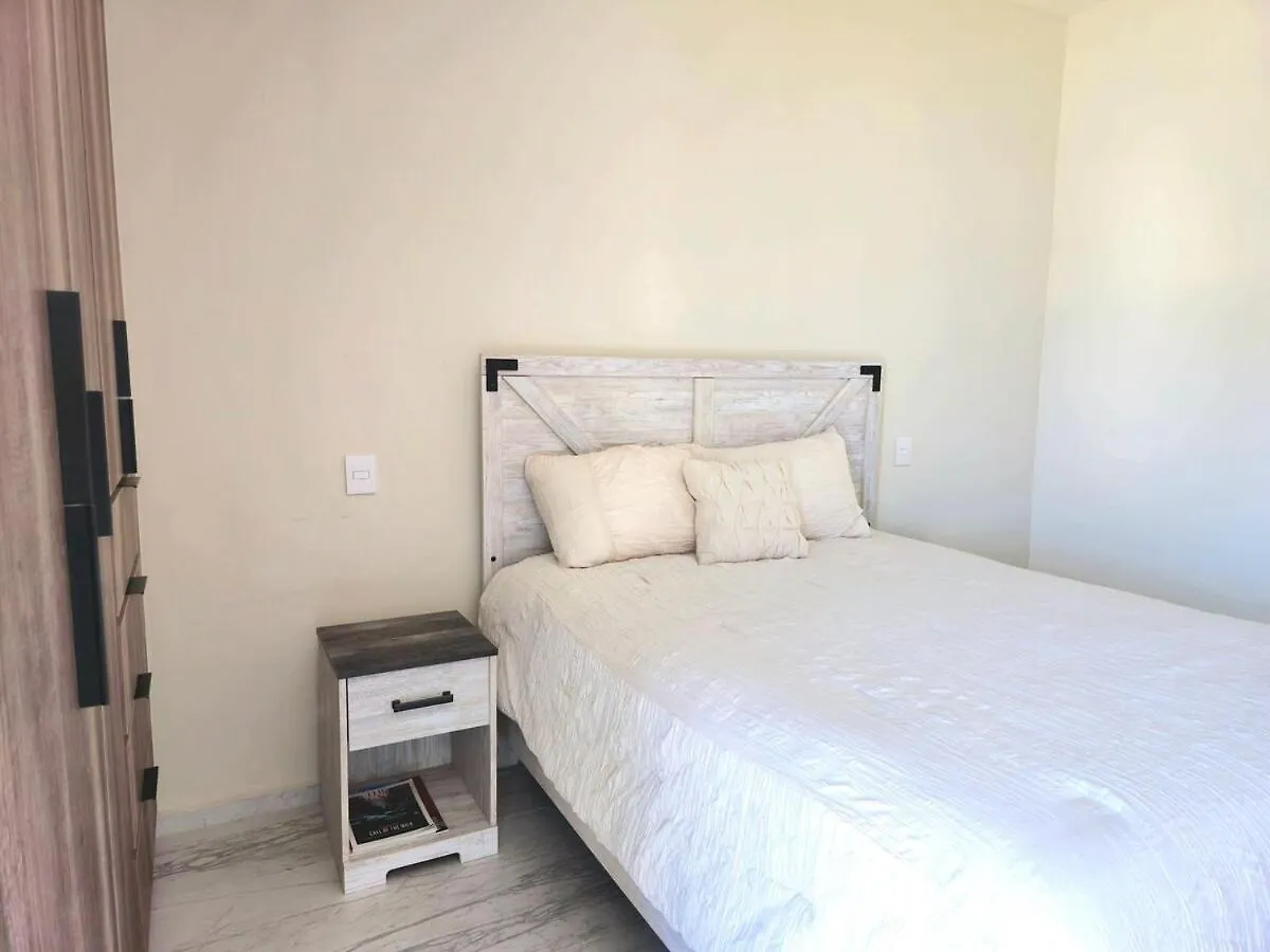 Lejlighed Condo Only 5 Minutes To Downtown With Beautiful View ! Cabo San Lucas